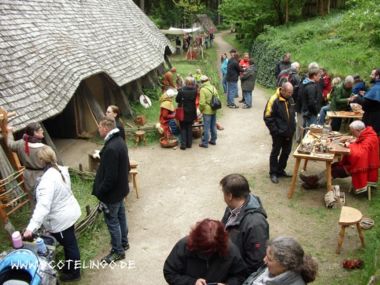 Viele interessierte Besucher im Museum